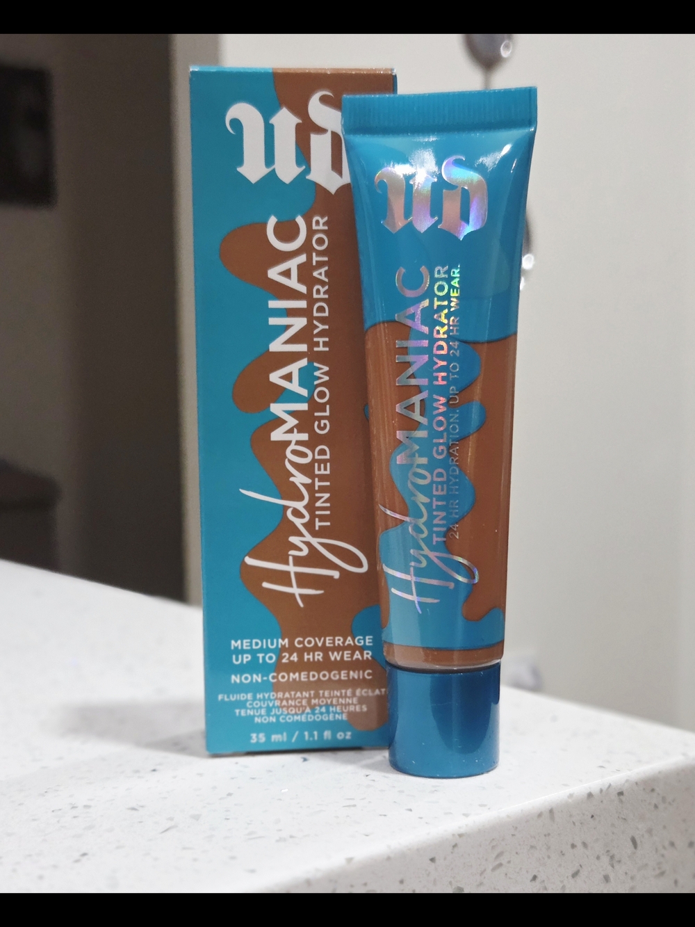 Urban Decay Hydromaniac Tinted Glow Hydrator - Medium/Tan